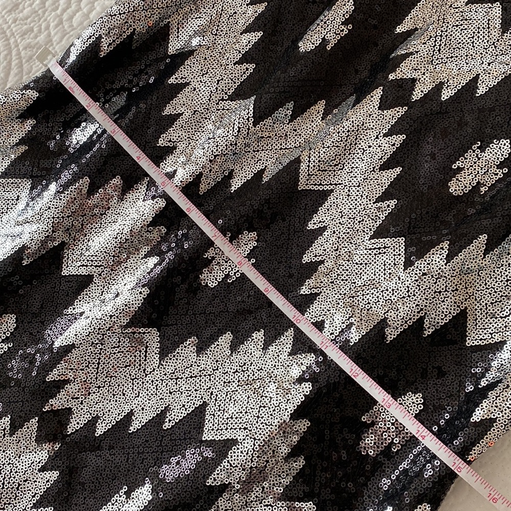 1920’s Style Flapper Sequin Dress - Picture 10 of 12
